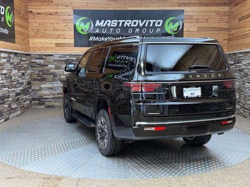 Diamond Black 2023 Jeep Wagoneer Series III