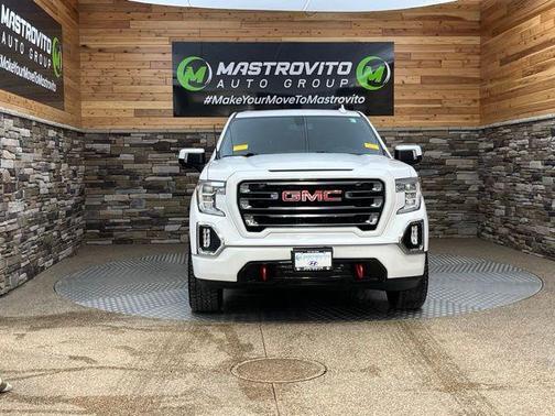 Summit White 2021 GMC Sierra 1500 AT4