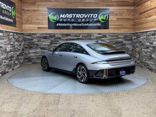 2024 Hyundai IONIQ 6 SEL