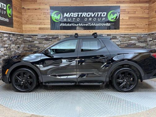 Phantom Black 2023 Hyundai SANTA CRUZ 2.5T NIGHT