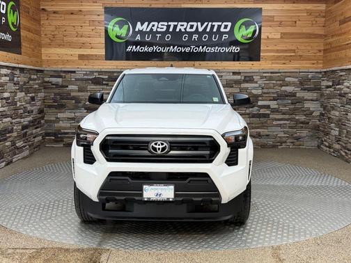Ice 2026 Toyota Tacoma SR