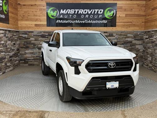 Ice 2026 Toyota Tacoma SR