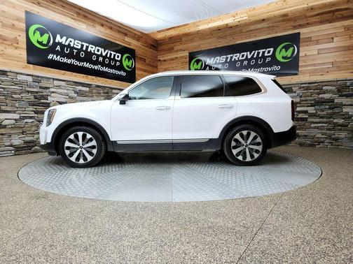 2022 Kia Telluride S