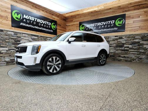 2022 Kia Telluride S
