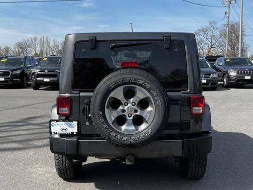 2017 Jeep Wrangler Unlimited Sahara
