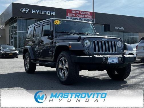 2017 Jeep Wrangler Unlimited Sahara