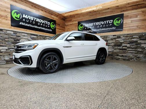 2020 Volkswagen Atlas Cross Sport 3.6L V6 SE w/Technology R-Line