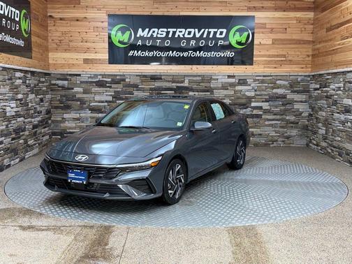 2025 Hyundai ELANTRA HEV Limited