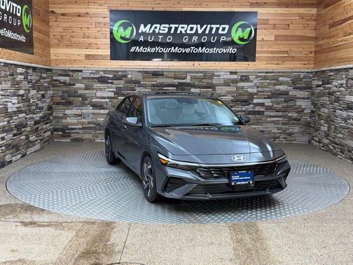 2025 Hyundai ELANTRA HEV Limited