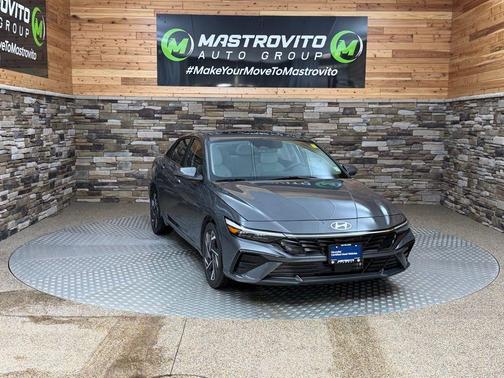 2025 Hyundai ELANTRA HEV Limited