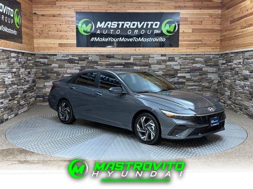 2025 Hyundai ELANTRA HEV SEL