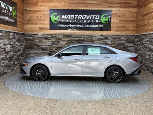 2026 Hyundai ELANTRA SEL