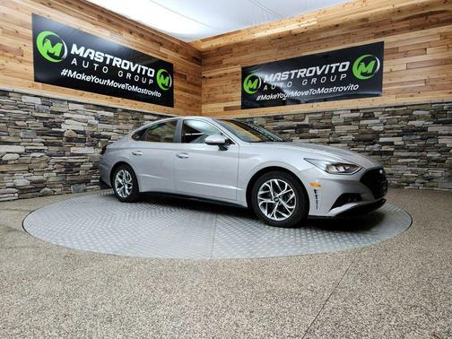 2023 Hyundai SONATA SEL
