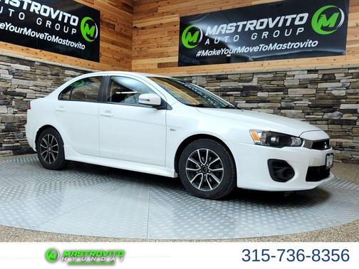 2017 Mitsubishi Lancer ES