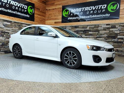 2017 Mitsubishi Lancer ES