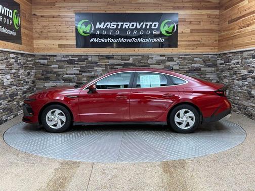 2025 Hyundai SONATA SE