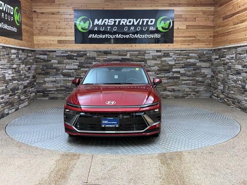 2025 Hyundai SONATA SE