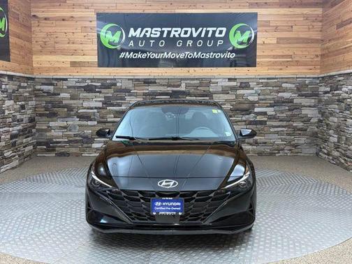 Onyx Black 2023 Hyundai ELANTRA SEL