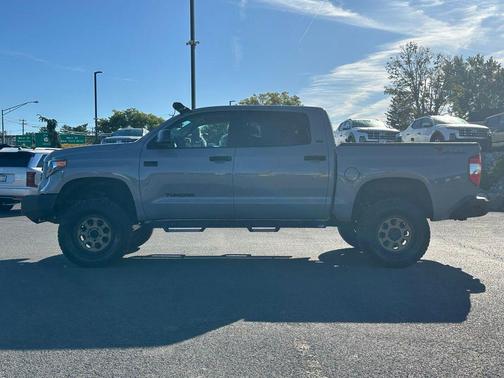 2019 Toyota Tundra SR5