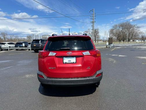 2013 Toyota RAV4 LE