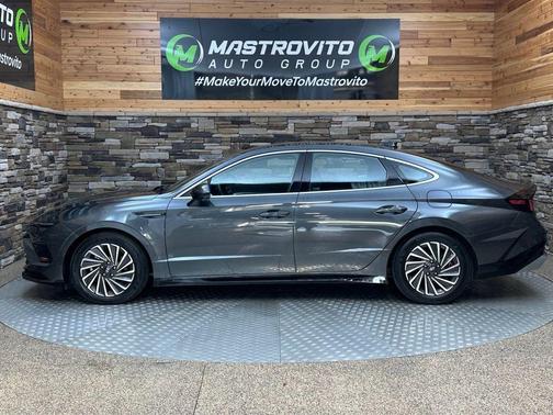 2024 Hyundai SONATA Hybrid Limited
