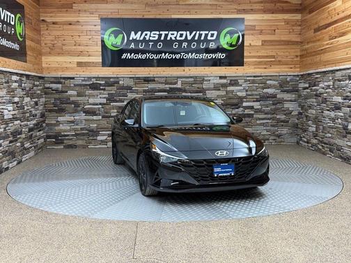 2023 Hyundai ELANTRA HEV Blue