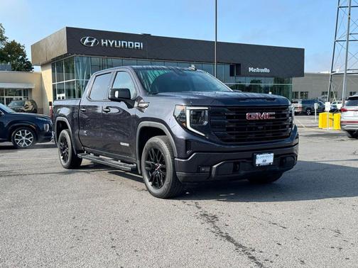 2022 GMC Sierra 1500 Elevation