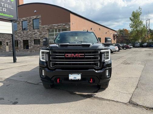 Onyx Black 2022 GMC Sierra 3500 AT4