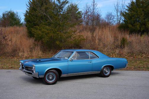1967 Pontiac GTO 