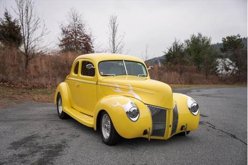 1940 Ford Coupe 