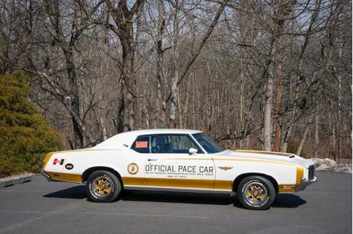 1972 Oldsmobile Cutlass Hurst