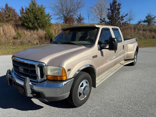 1999 Ford F-350 Lariat Crew Cab Super Duty