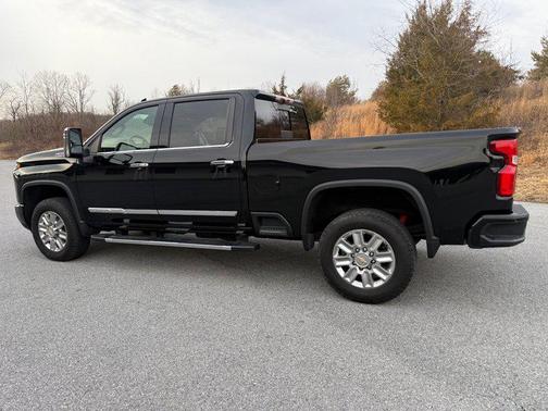 2024 Chevrolet Silverado 2500 High Country
