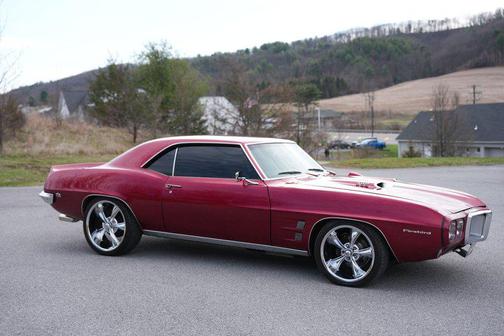 1969 Pontiac Firebird 