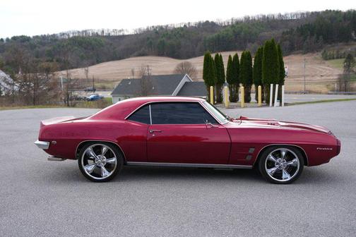 1969 Pontiac Firebird 