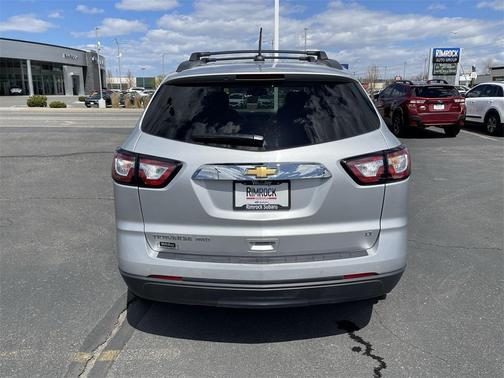 2017 Chevrolet Traverse 2LT