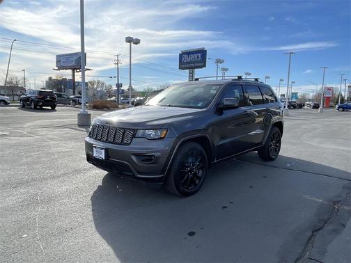 2017 Jeep Grand Cherokee Altitude