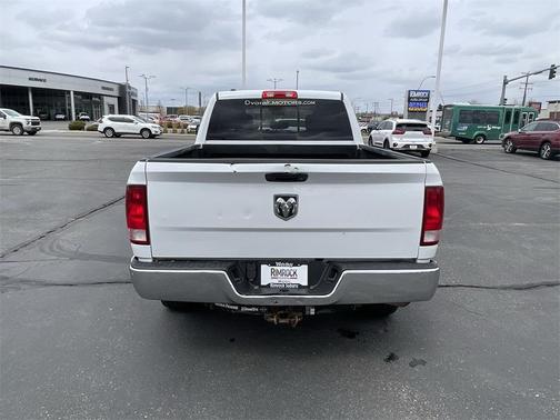 2017 RAM 1500 SLT