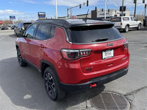 2021 Jeep Compass Trailhawk