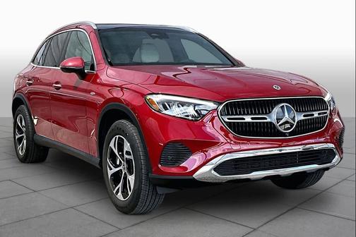 MANUFAKTUR Patagonia Red Metallic 2025 Mercedes-Benz GLC 350e Base