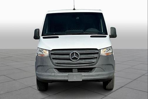 2021 Mercedes-Benz Sprinter 2500 Standard Roof