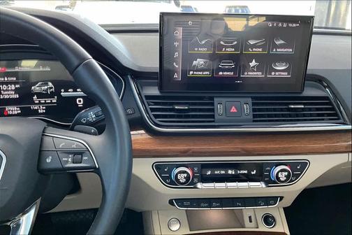 2022 Audi Q5 45 S line Premium Plus