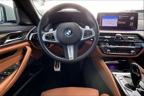 2023 BMW 540 i