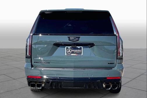 2025 Cadillac Escalade V-Series