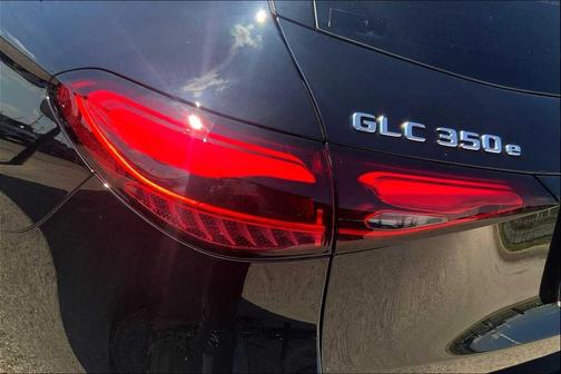 Black 2025 Mercedes-Benz GLC 350e Base