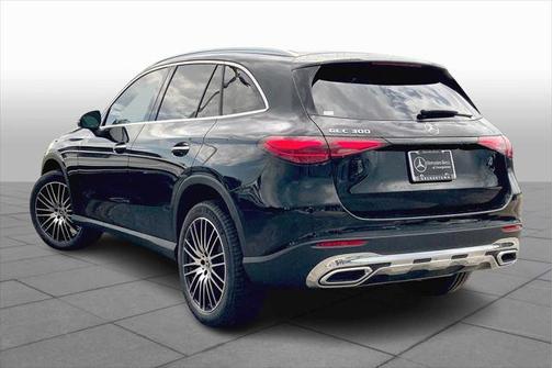 2025 Mercedes-Benz GLC 300 Base