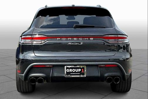 2022 Porsche Macan S