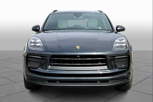 2022 Porsche Macan S