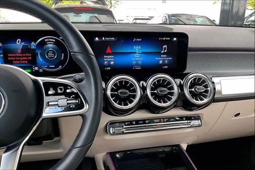 Polar White 2023 Mercedes-Benz EQB 250 Base