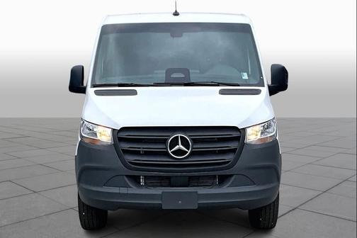 Arctic White 2025 Mercedes-Benz Sprinter 2500 Standard Roof